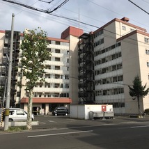 日商岩井　サニ－マンション