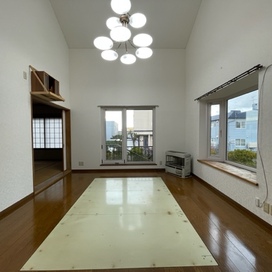 千歳市北斗６丁目　中古住宅 ::間取り図(2)