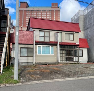 小樽市勝納町　売中古住宅::写真(1)