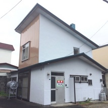 新川２条４丁目　貸一戸建